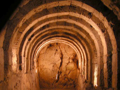 Το νεκρομαντείο δημιουργούσε ψευδαισθήσεις