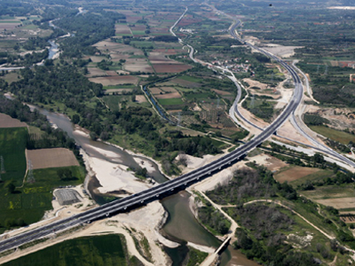 Απολύονται οι εργαζόμενοι στην Ε-65;