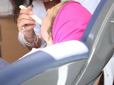 Ασθενής διεκδικεί από οδοντίατρο 500.000 ευρώ