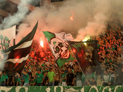 Έκαναν εφόδους σε συνδέσμους φιλάθλων