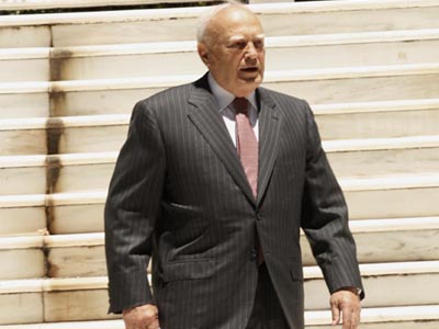 Στον Παπούλια οι νέοι πρέσβεις