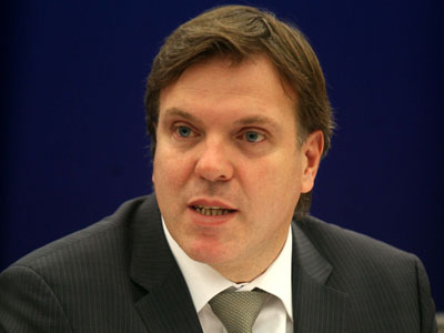 Εσπευσμένη επιστροφή Πεταλωτή