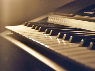 Θα πέσει να μας «πλακώσει» το Μέγαρο