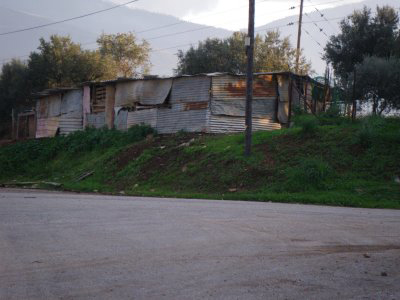 Έκρηξη σε φορτηγάκι με ζωοτροφές