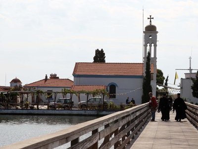 14 ώρες απολογούνταν για τις «ιερές» ανταλλαγές