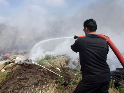 Υπό μερικό έλεγχο η φωτιά στο Άνω Σούλι Μαραθώνα