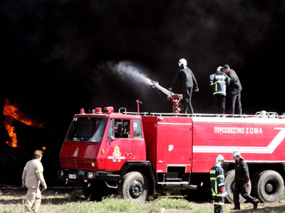 Ανατράπηκε πυροσβεστικό όχημα στην Αρχαία Πλευρώνα