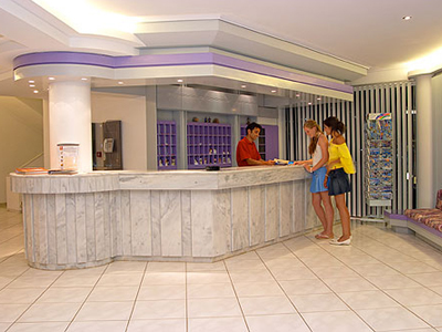 Οι ξενοδόχοι της Θεσσαλονίκης δεν «διατηρούν» σχέσεις με τους πελάτες τους