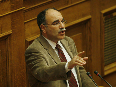 Μήνυση για τους 35 νεκρούς στην Ε.Ο. Τρικάλων – Λάρισας