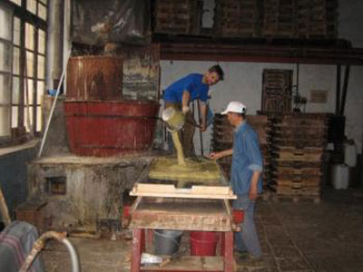 Κινδυνεύει η Σαπωνοποιία Πατούνη στην Κέρκυρα