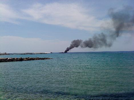 Πυρκαγιά σε σκάφος