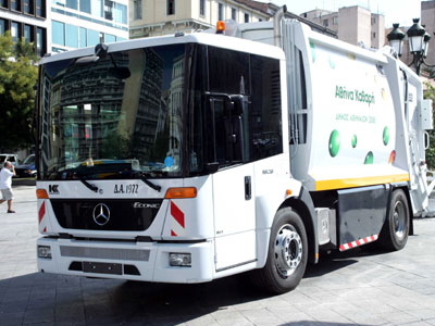 Ένδεκα νέα απορριμματοφόρα στον Δήμο Πατρέων