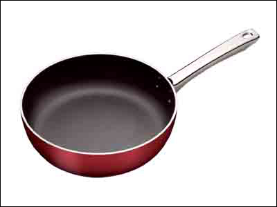 Ενώ έσωσε τη μητέρα της, την οδήγησαν στο κρατητήριο