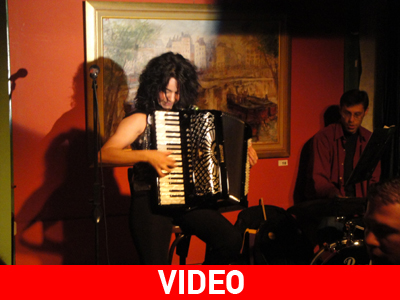 Η Ζωή Τηγανούρια στο Art Gallery Cafe