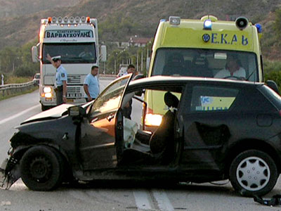 Υποδιοικητής της Τροχαίας σοβαρά τραυματισμένος σε τροχαίο