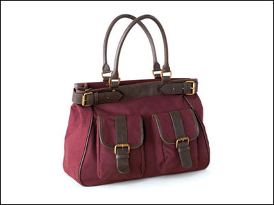 Έκλεψαν τσάντα και συνελήφθησαν