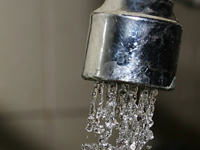 Βλάβη σε αγωγό της Ε.ΥΔ.Α.Π.