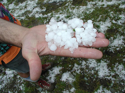 Το χαλάζι κατέστρεψε τα πορτοκάλια