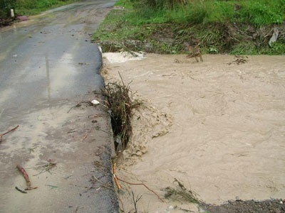 Χάθηκε το νερό εξαιτίας του βουλωμένου αγωγού