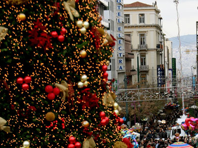 Κατέστρεψαν τον χριστουγεννιάτικο διάκοσμο