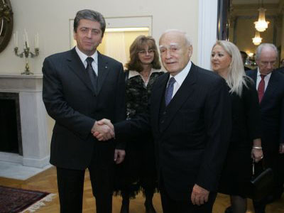 Συνεργασία Παπούλια-Παρβάνoφ σε θερμό κλίμα