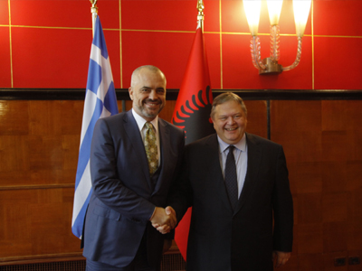 Ολοκληρώθηκε η επίσκεψη Βενιζέλου στα Τίρανα