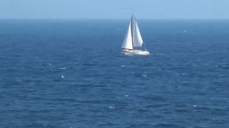 Άμεση επέμβαση του Λιμενικού για τους επιβάτες ιστιοφόρου στο Κατάκολο