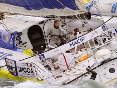 Έκανε το Γύρο του Κόσμου με ιστιοπλοϊκό σε 78 μέρες!