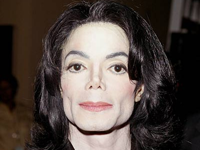 Στη δημοσιότητα έγγραφα του FBI για τον M. Jackson