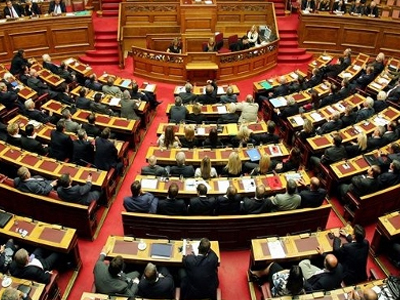 Την Πέμπτη στην Ολομέλεια η συζήτηση για την προανακριτική σχετικά με τη λίστα Λαγκάρντ