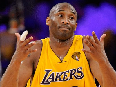 Επαφές των Λέικερς με τον Ντουάιτ Χάουαρντ