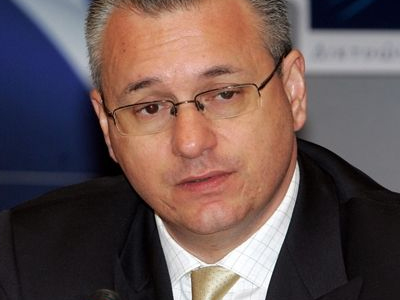 «Αντικοινωνικά, αντιεργατικά και αντισυνταγματικά τα σχέδια του ΠΑΣΟΚ»