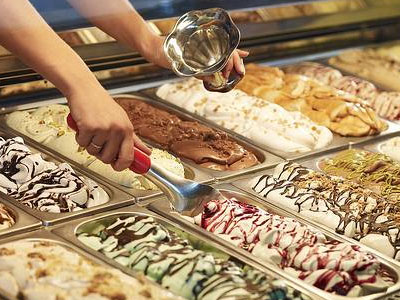 Δέσμευση παγωτού και επιδόρπιου γιαουρτιού από ελεγκτές