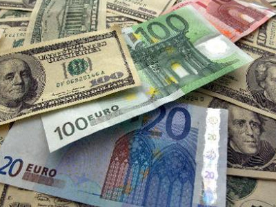 Άνοδο σημειώνει το ευρώ
