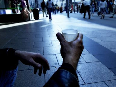 Eurostat: Κρούει καμπανάκι για την φτωχή Ελλάδα