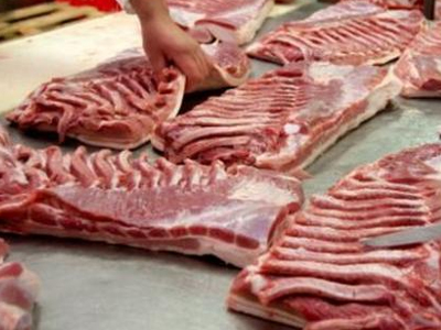 Πειραιάς: Κατέσχεσαν 867 κιλά βοδινού κρέατος