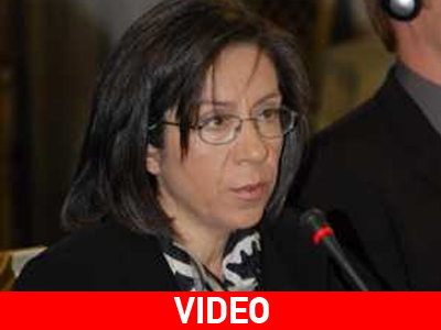 Η Βασιλική Μυλωνά στη Λουκίλα Καρρέρ και τη Λίτσα Θεοφάνους‏