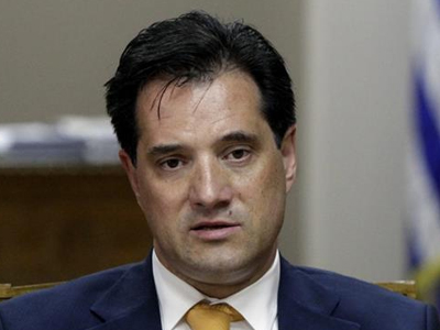 Aκούει ο Άδωνις;