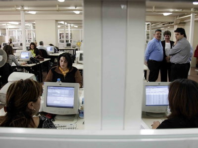 Τακτικοί πελάτες στις εφορίες