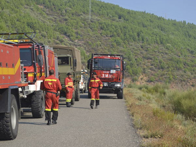 Υπό έλεγχο τέθηκαν οι πυρκαγιές στα Κανάρια Νησιά Υπό έλεγχο τέθηκαν οι πυρκαγιές στα Κανάρια Νησιά