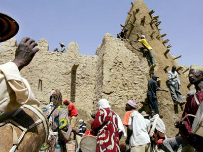 Διεθνής κατακραυγή για την καταστροφή μαυσωλείων στο Τιμπουκτού