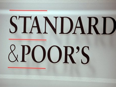 S&P: Υποβάθμισε την πιστοληπτική ικανότητα της Ισπανίας