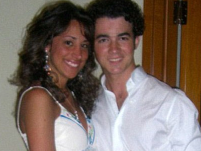 Ο μικρός παντρεύτηκε