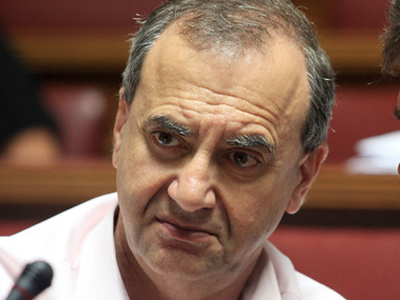 «Όποιος βιάζεται σκοντάφτει»