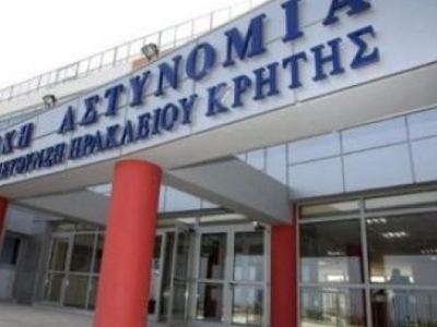 Ηράκλειο: Τρόφιμα σε άπορες οικογένειες από τους αστυνομικούς