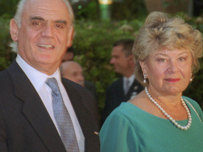 Ένταλμα σύλληψης για την αδερφή της Γκούντρουν