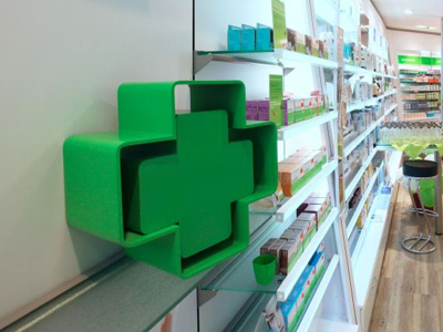 Απειλούν με απεργία οι φαρμακοποιοί