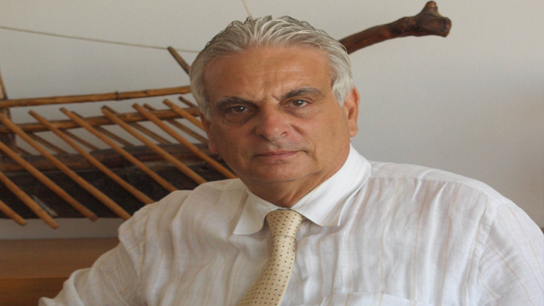 Νικ.Καβαλλιέρος: Η ακτοπλοΐα στο χείλος του γκρεμού!