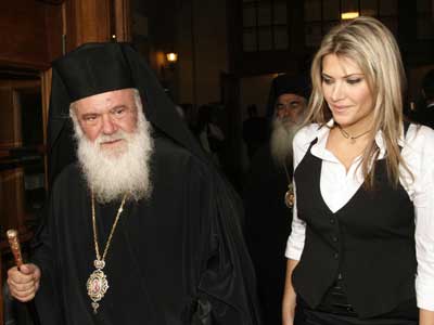 Ο μητροπολίτης επέμενε…