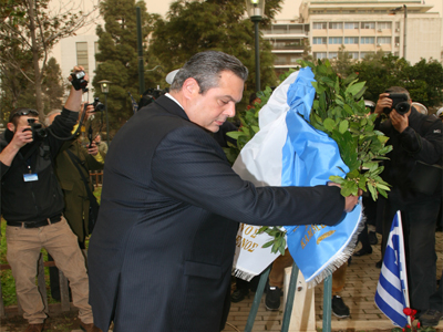 Επιμνημόσυνη δέηση στη μνήμη του Πειραιώτη ήρωα Παν. Βλαχάκου
